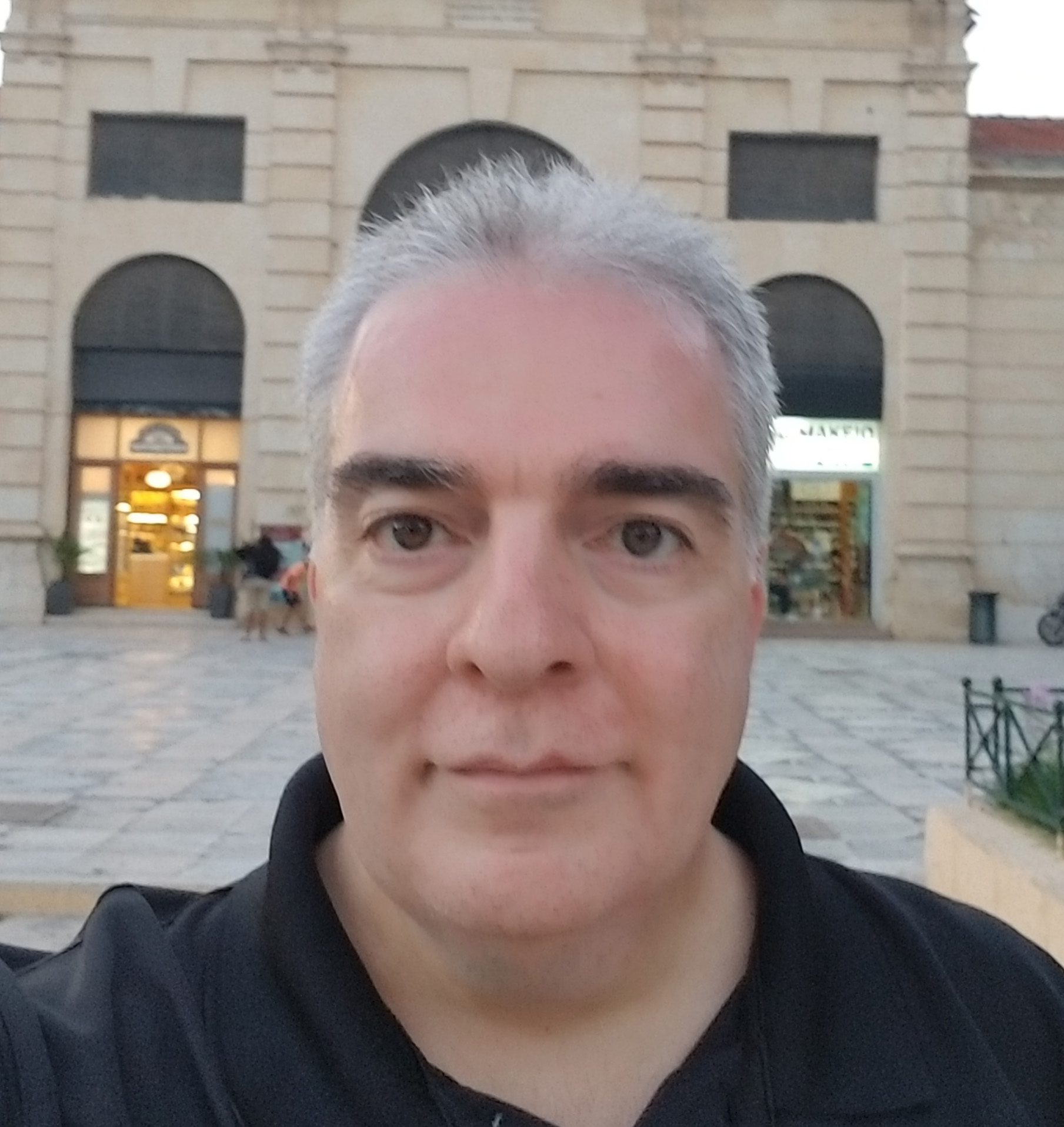 Stavros Antonakakis